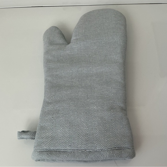 Elegant Gray Herringbone Kitchen Set glove/mini mitts - Picture 2 of 10